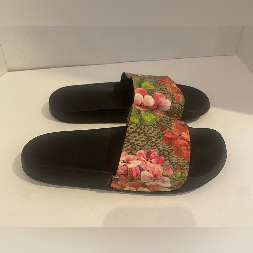 Gucci GG Bloom Floral Slides - Picture 2 of 7